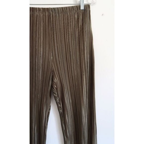 Venus Green Front Tie Matching Set - Size Medium - Picture 6 of 9